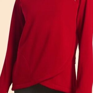 RED HOODIE IS SUPER COFORTABLE AND WARM